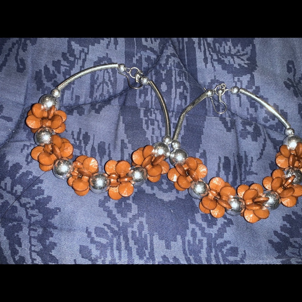 Silver and Brown Flower Earrings